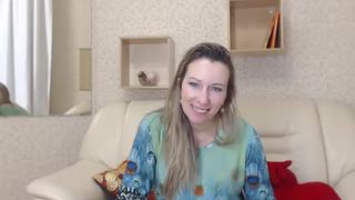briliantluna is bending over for you in private premium video 2016-09-11