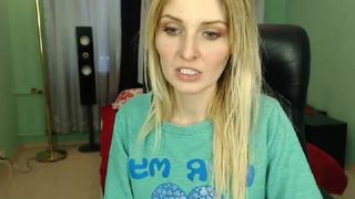 naomirrouse pussy comes with squirting action in private premium video 2016-09-11