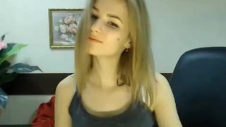 kate_mi suckin her toy with alotta spit and ass clappin in private premium video 2016-09-11