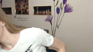 rishabraun put it in her pussy then sucked her cum off of it then fucked her pussy some more in private premium video 2016-09-11