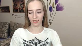 rishabraun put it in her pussy then sucked her cum off of it then fucked her pussy some more in private premium video 2016-09-11