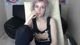 amazingdara toy play with oil and fucking her pussy hard in private premium video 2016-09-11