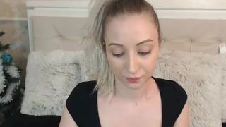syeiraangel1 flashing, fingering, fondling, tasting her own juices in private premium video 2016-09-12