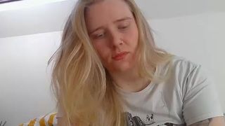 Lizzielou webcam show 2020-03-06_13-28-31_195