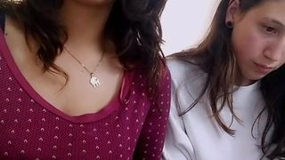 Algodondeazucar webcam show 2020-03-07_22-10-36_677