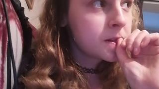 Kaytiffany webcam show 2020-03-11_17-46-35_885