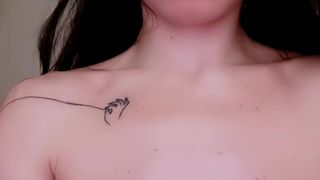 Letitbetrue webcam show 2020-03-10_17-34-04_316