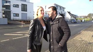 Lara-CumKitten - User Fick Date ohne Gummi - XXXL Bubbl