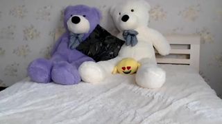 Odessa Ukraine Slut Yana Chala eats her aunt Olya pussy