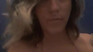 Vampora19777 webcam show 2020-03-16_00-17-00_999