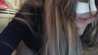 Kisskiss89 webcam show 2020-03-15_19-02-19_635