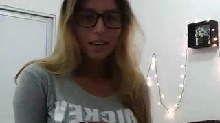 Jade_rudi webcam show 2020-03-15_00-31-57_976