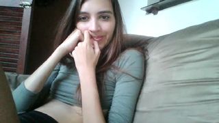 Lucythealien webcam show 2020-03-14_00-02-06_330