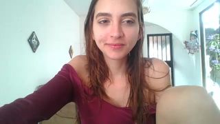 Lucythealien webcam show 2020-03-15_19-16-25_140