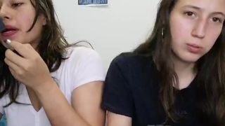Algodondeazucar webcam show 2020-03-29_23-35-55_190