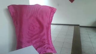 Lucythealien webcam show 2020-03-24_21-48-49_700