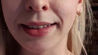 Monikag webcam show 2020-03-31_04-26-01_325