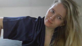 Lizzielou webcam show 2020-03-23_18-42-17_419
