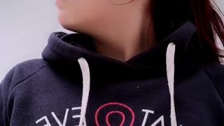 Zoeadams_ webcam show 2020-03-18_19-02-58_750