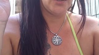 Fernandahi webcam show 2020-03-27_21-00-00_211