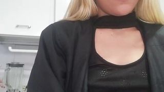 Tokyoparis webcam show 2020-03-27_12-15-41_883