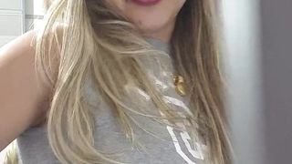 Feet_lady webcam show 2020-03-29_23-12-43_140