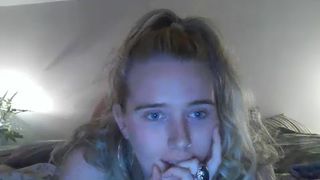 Lizzielou webcam show 2020-03-26_23-04-25_903