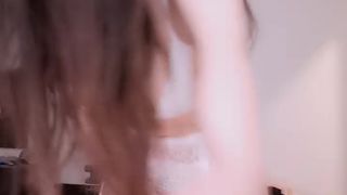 Letitbetrue webcam show 2020-03-27_08-25-20_822