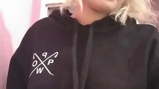 Partyrockcam webcam show 2020-03-28_08-25-23_967