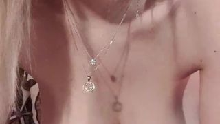 Monikag webcam show 2020-03-20_19-50-23_894