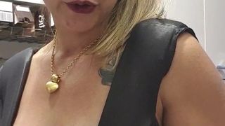 Feet_lady webcam show 2020-03-27_21-42-16_637