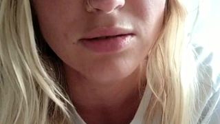Koqcam webcam show 2020-03-19_17-56-38_246