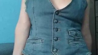 Tefaluu_ webcam show 2020-03-31_22-45-35_675