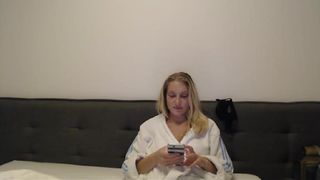 Koqcam webcam show 2020-03-29_23-11-55_507