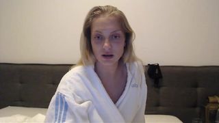 Koqcam webcam show 2020-03-29_23-11-55_507