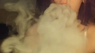 Kitten420 webcam show 2020-03-23_19-27-39_222