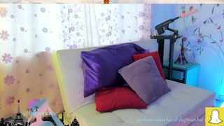 Tokyoparis webcam show 2020-03-24_21-02-26_532