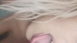 Pepais webcam show 2020-03-22_09-30-39_623