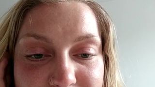 Koqcam webcam show 2020-03-19_17-36-29_404