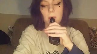 Kitten420 webcam show 2020-03-23_19-18-33_774