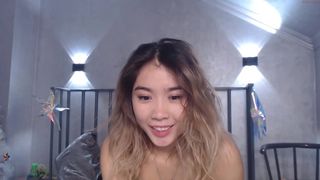 Mikasyn masturbate
