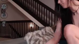 Birdylovesit strip tease 2