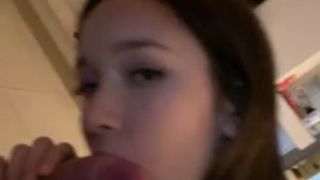 Ellieleen1 (aka ellieleen11, ellieleen, elliemayli) playing with her clit and is hitting that right spot OnlyFans private video