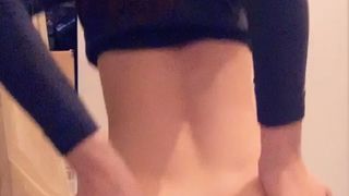Ellieleen1 (aka ellieleen11, ellieleen, elliemayli) start it off sexy and loves perfecting her dick sucking skills OnlyFans private video