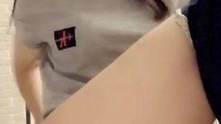 Ellieleen1 (aka ellieleen11, ellieleen, elliemayli) goes solo on cam and tickles her tight snapper OnlyFans private video