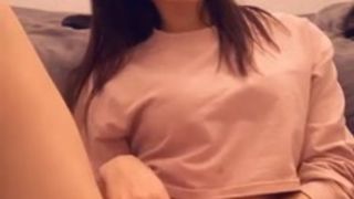 Ellieleen1 (aka ellieleen11, ellieleen, elliemayli) working that right spot and all alone and horny OnlyFans private video