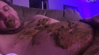 Shitslut69 covered in scat