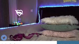 alexis_wayne nude and teasing 4.17.20