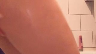 Ellieleen1 (aka ellieleen11, ellieleen, elliemayli) time for her to get dirty and nasty and showing you all OnlyFans private video