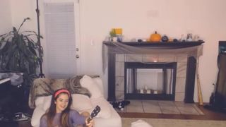 MightyEmelia 2109201901